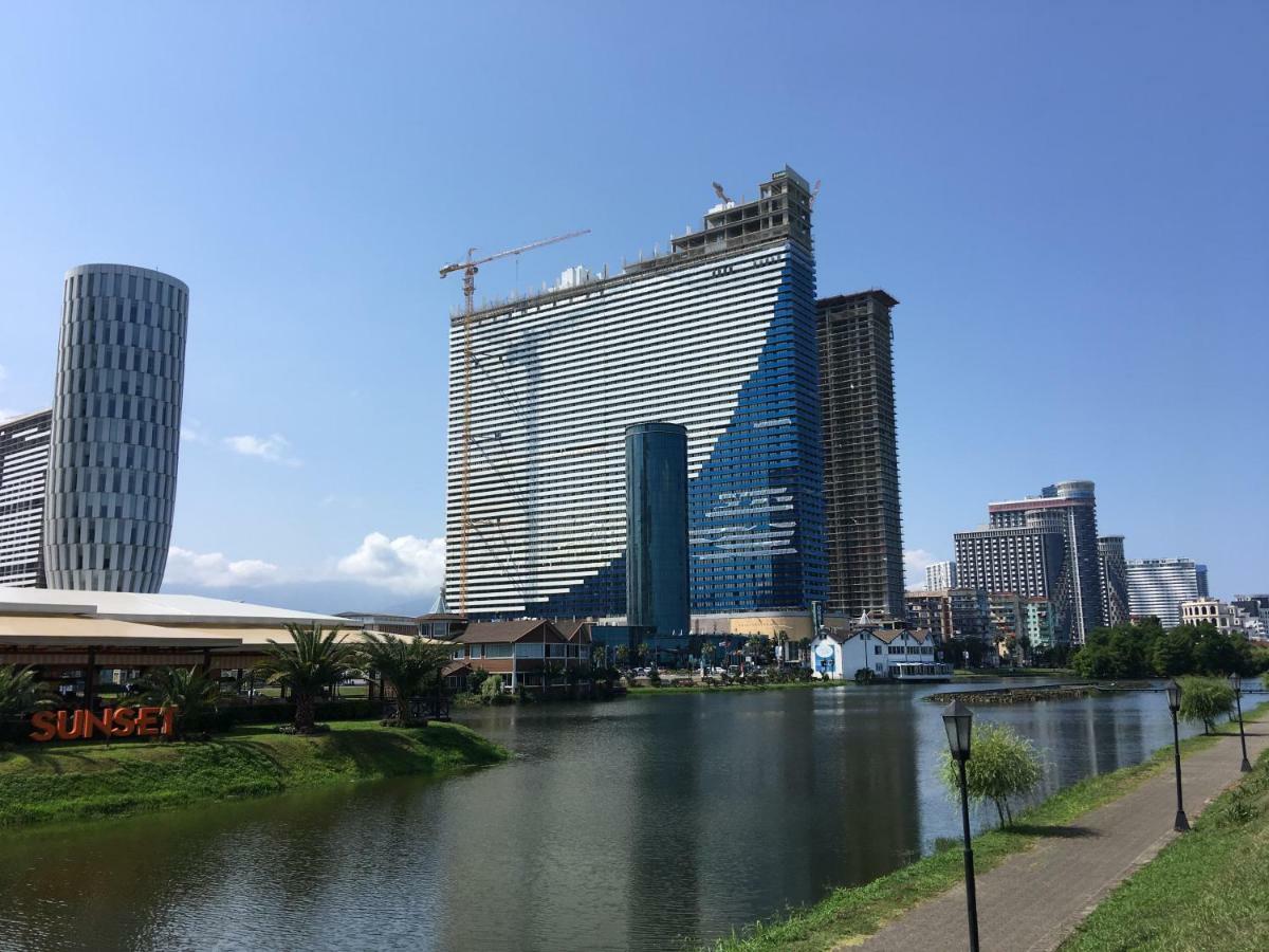 Coast Batumi Apart Hotel Dış mekan fotoğraf